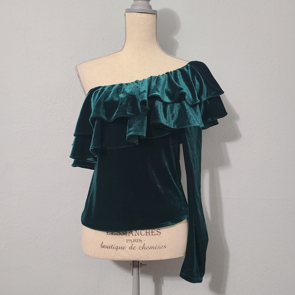 MISA Los‎ Angeles Revolve Mielle Top in Green Velvet Off-Shoulder Top Size XS - Picture 1 of 16